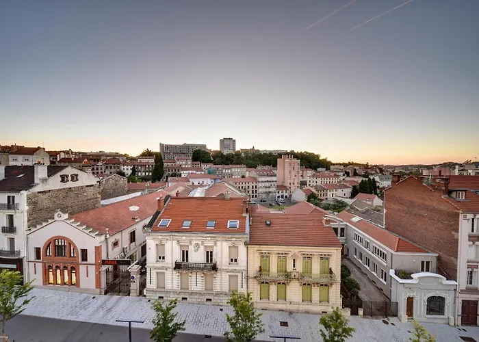 Apparts Seasons - Saint Etienne Centre - Gare Chateaucreux