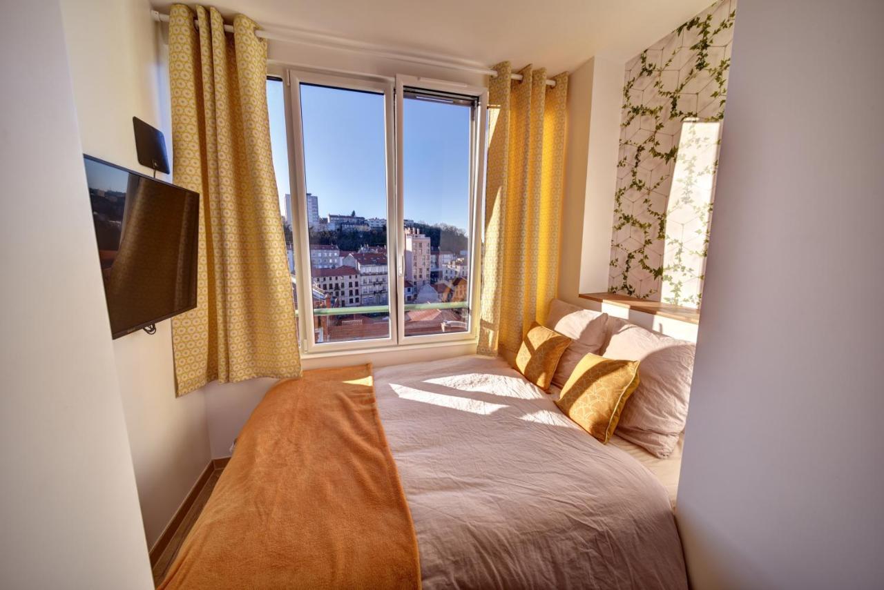 Seasons - Etienne Centre - Gare Chateaucreux Apartment *