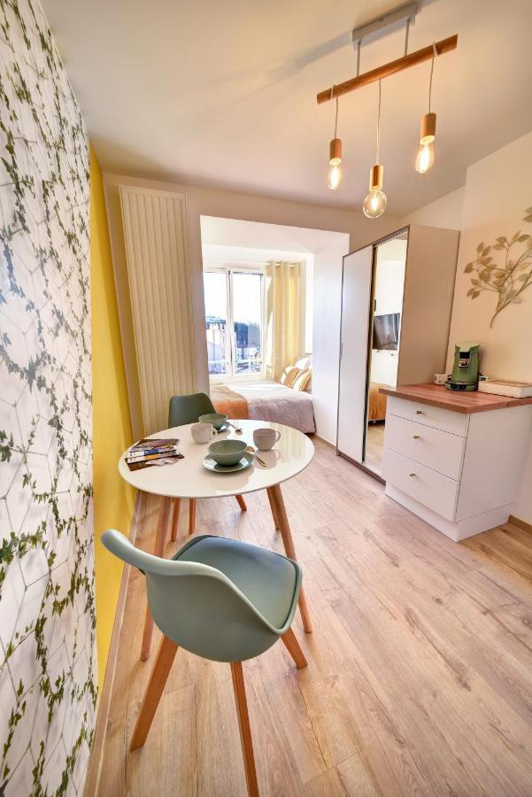 Seasons - Etienne Centre - Gare Chateaucreux Apartment *